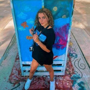 Meet your Posher, Keren